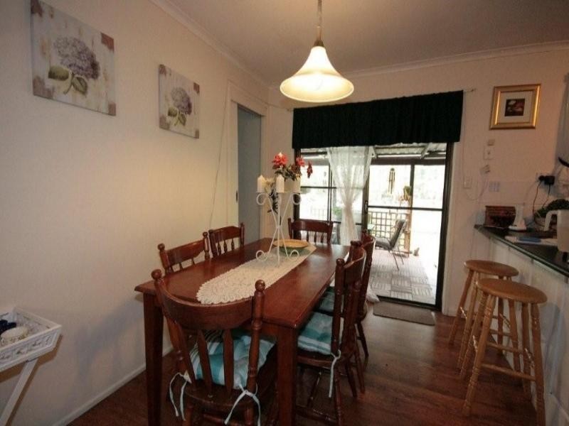 28 Rhodes Street, Loganlea QLD 4131