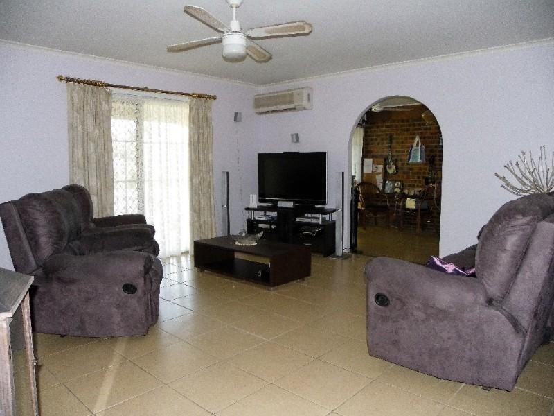 6 Newline Court, Loganlea QLD 4131