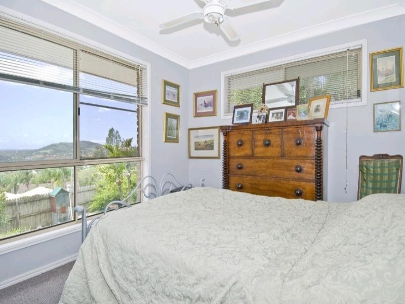 44 Ben Lexcen Court, Mount Warren Park QLD 4207