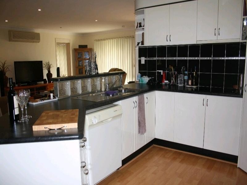 Shailer Park QLD 4128