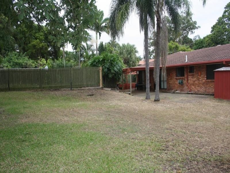 17 Blackthorn Crescent, Shailer Park QLD 4128