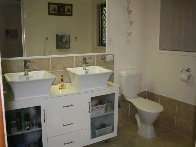 302-304 Beenleigh-Redland Bay Road, Cornubia QLD 4130