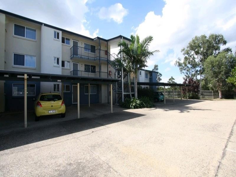 Meadowbrook QLD 4131