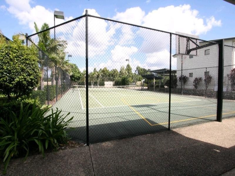 Meadowbrook QLD 4131