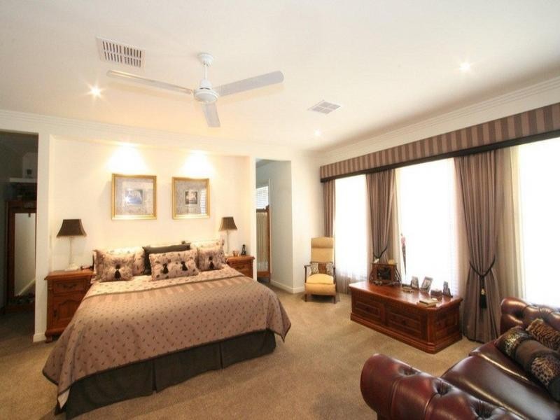 2/104-106 Dennis Road, Springwood QLD 4127