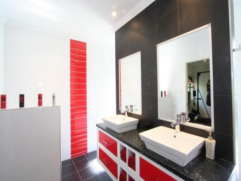 2/104-106 Dennis Road, Springwood QLD 4127