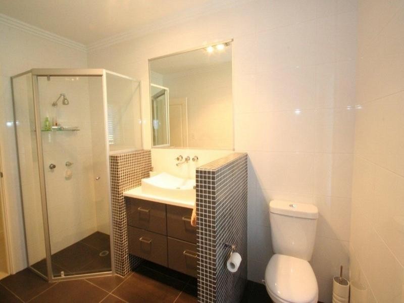 2/104-106 Dennis Road, Springwood QLD 4127