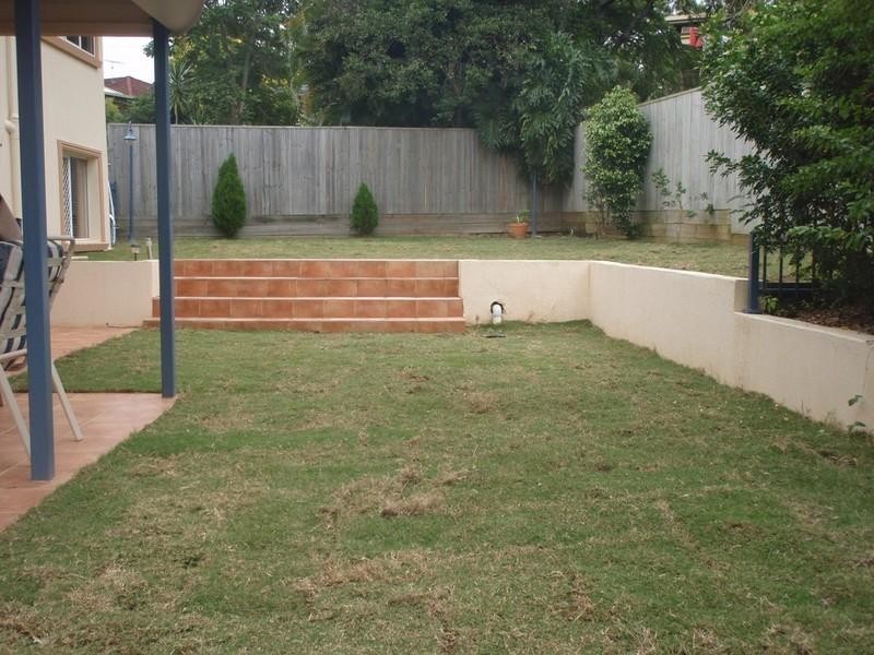 3 Benbow Court, Springwood QLD 4127