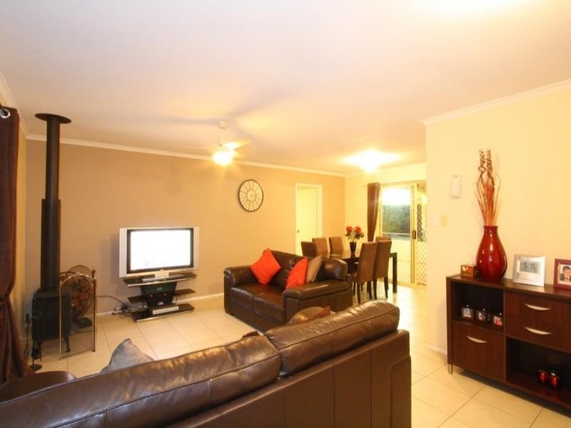 Crestmead QLD 4132