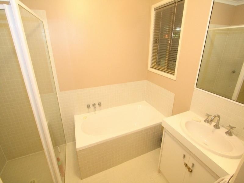 Crestmead QLD 4132