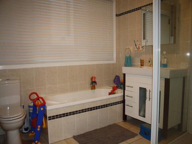 192 Plantain Road, Shailer Park QLD 4128