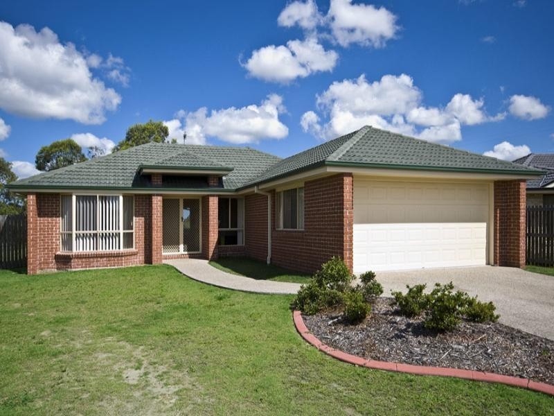17 Golfgreen Terrace, Meadowbrook QLD 4131