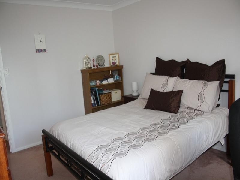 36 Warnambul Road, Shailer Park QLD 4128