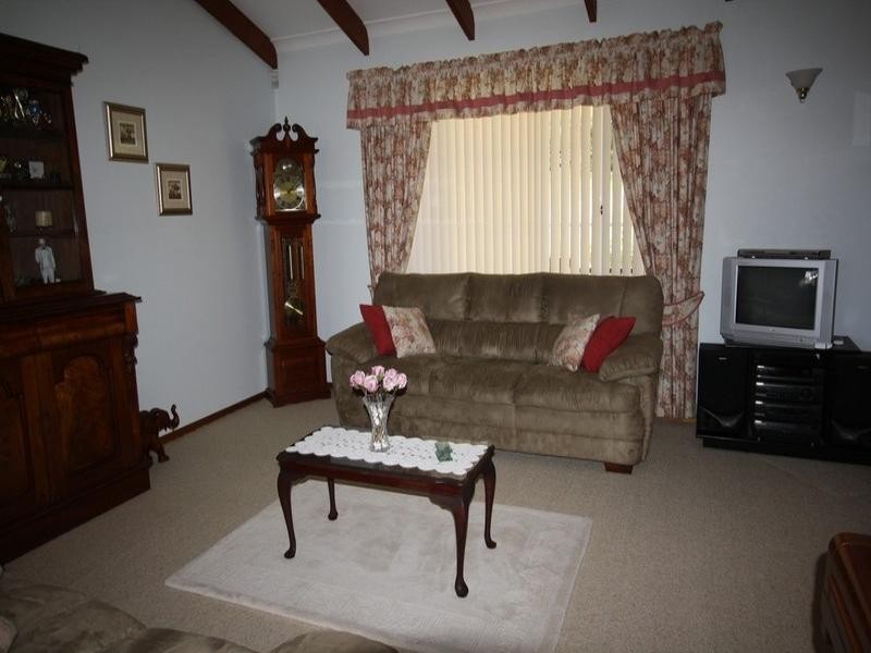 10 Cooba Court, Shailer Park QLD 4128