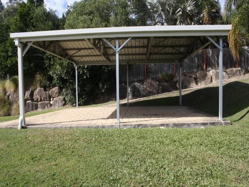 61 Celandine Street, Shailer Park QLD 4128