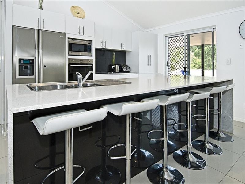 26 Kiewa Drive, Loganholme QLD 4129