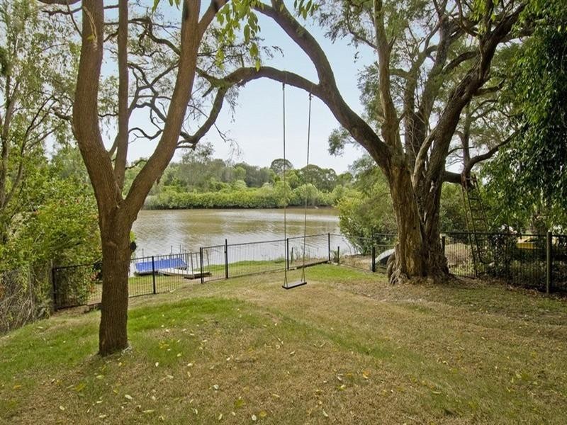 26 Kiewa Drive, Loganholme QLD 4129
