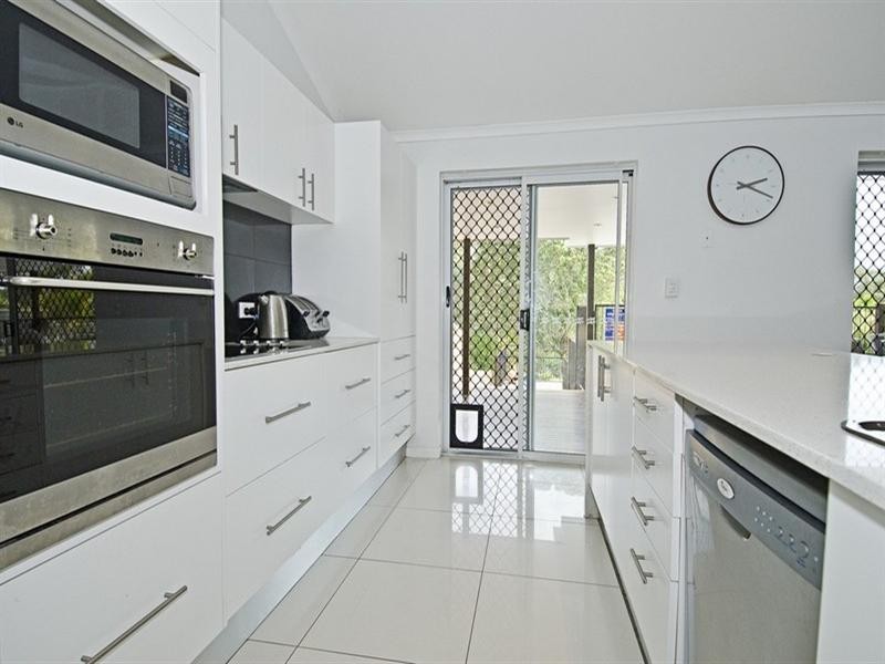 26 Kiewa Drive, Loganholme QLD 4129