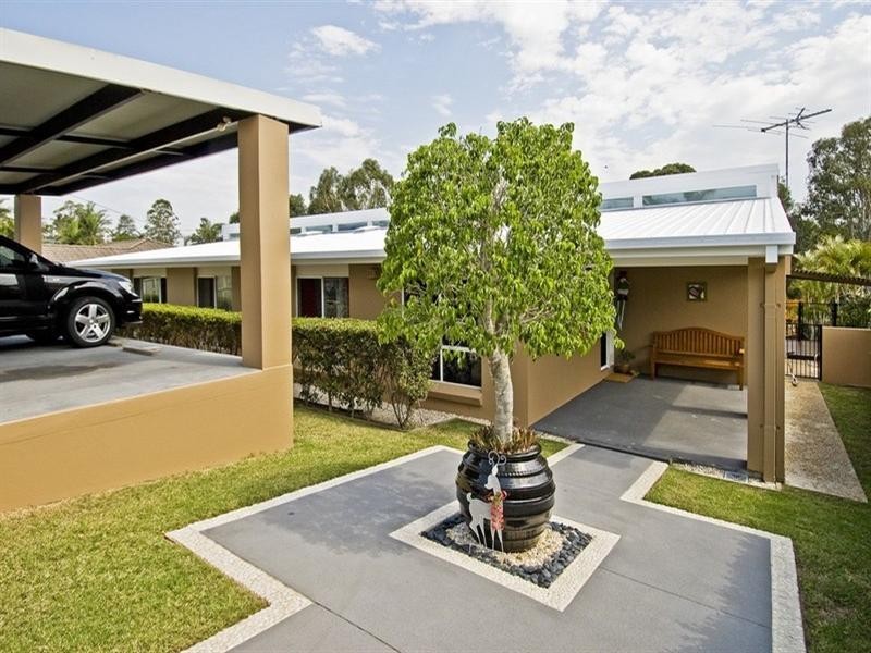 26 Kiewa Drive, Loganholme QLD 4129