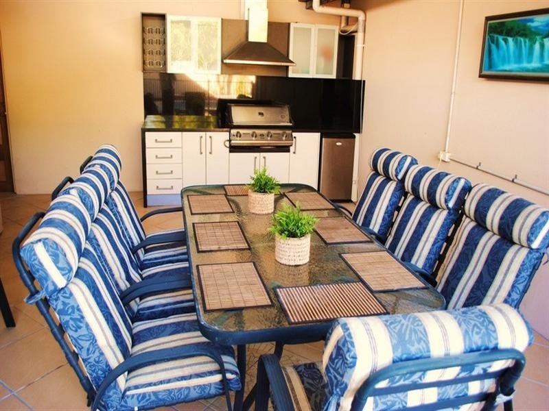 Mount Warren Park QLD 4207