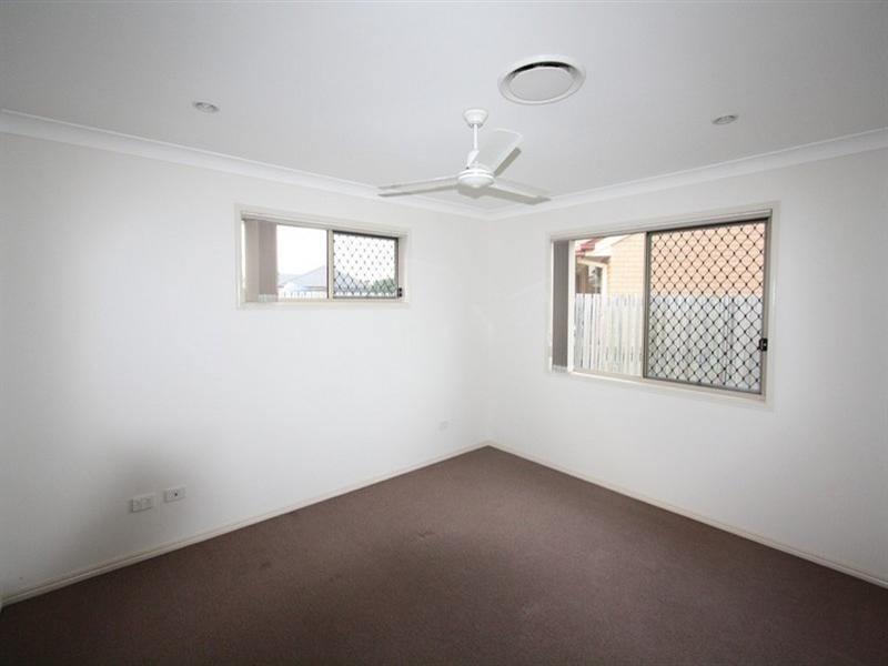 Meadowbrook QLD 4131