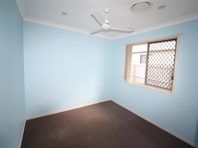 Meadowbrook QLD 4131