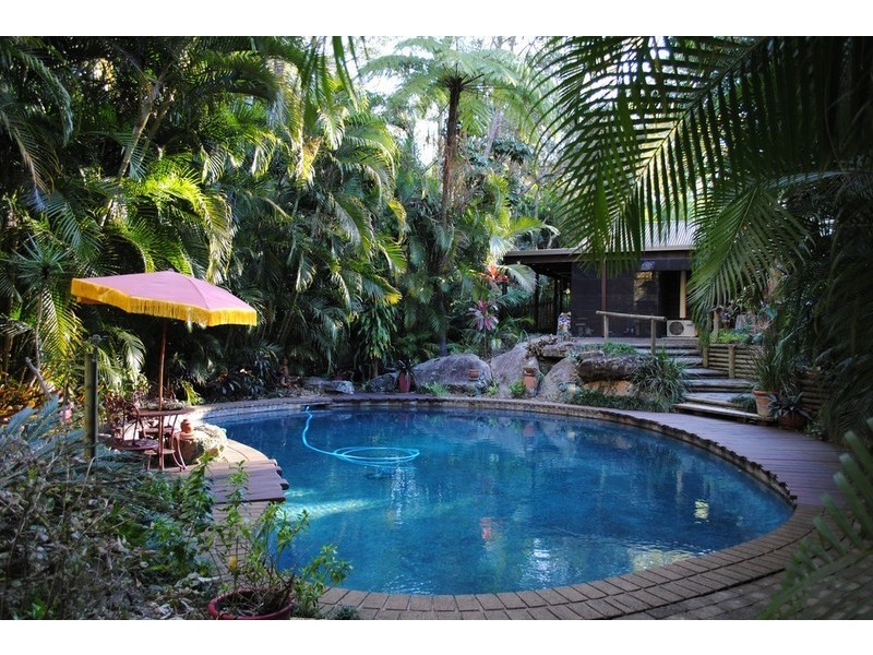 Tanah Merah QLD 4128