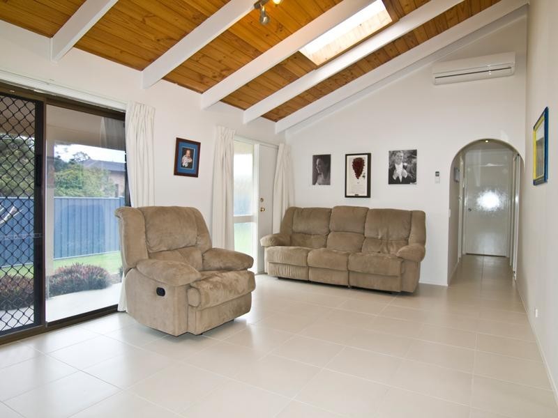 14 Gamenya Drive, Springwood QLD 4127