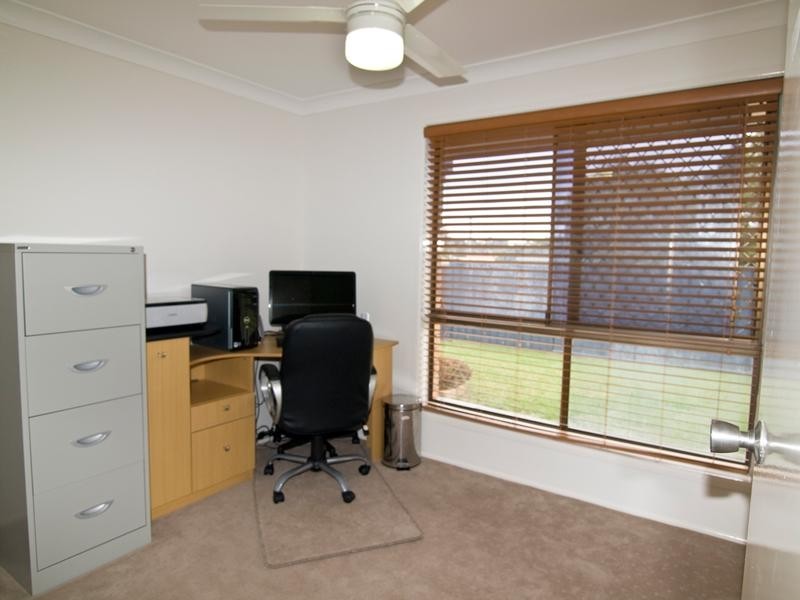14 Gamenya Drive, Springwood QLD 4127
