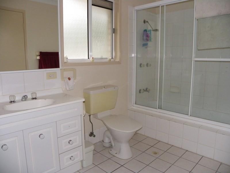 1/15 Daisy Hill Road, Daisy Hill QLD 4127