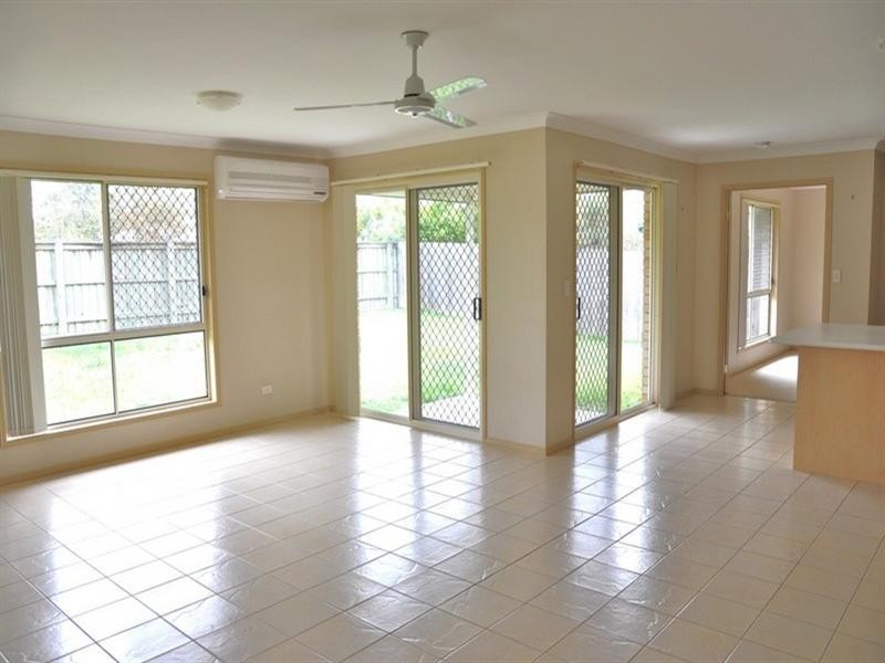 1/18 Ronald Street, Shailer Park QLD 4128