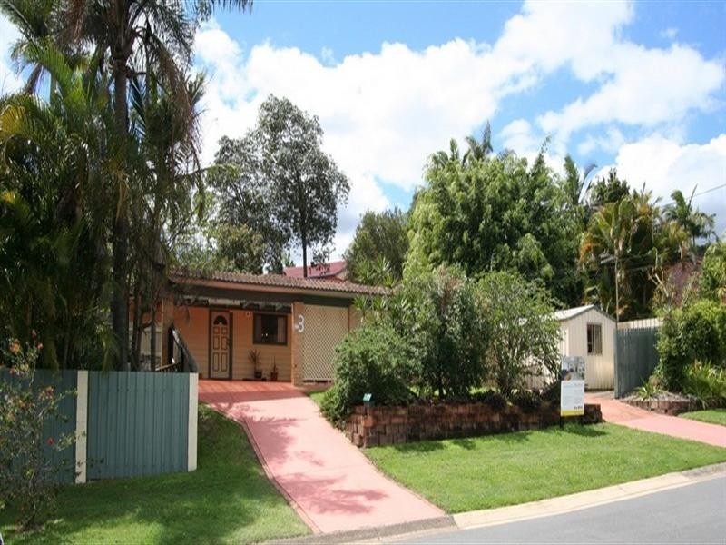 3 Fortril Drive, Springwood QLD 4127