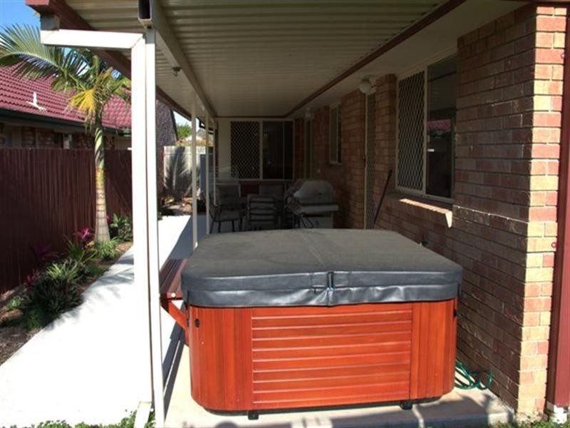 18 Ngungun Close, Loganholme QLD 4129