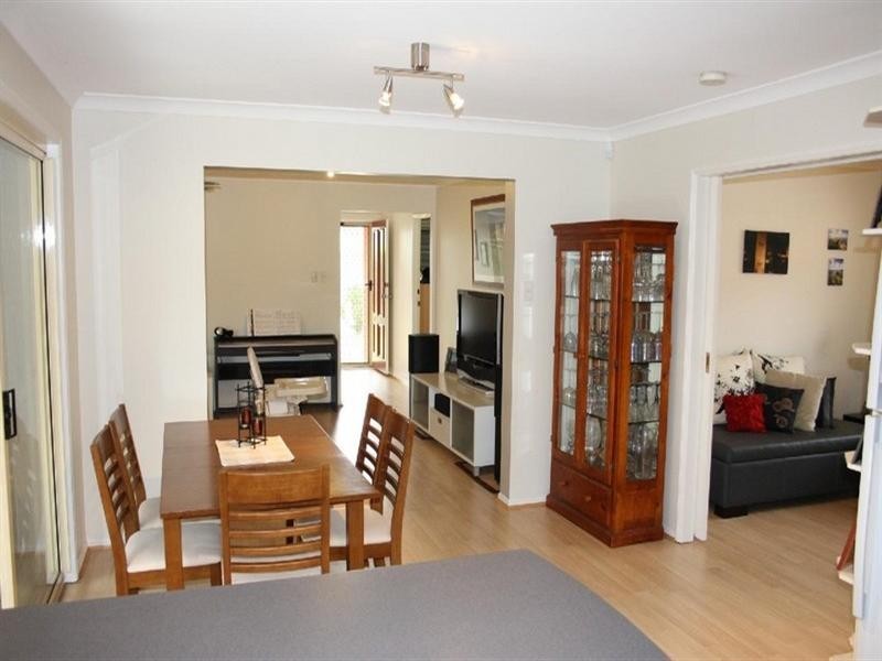 18 Ngungun Close, Loganholme QLD 4129
