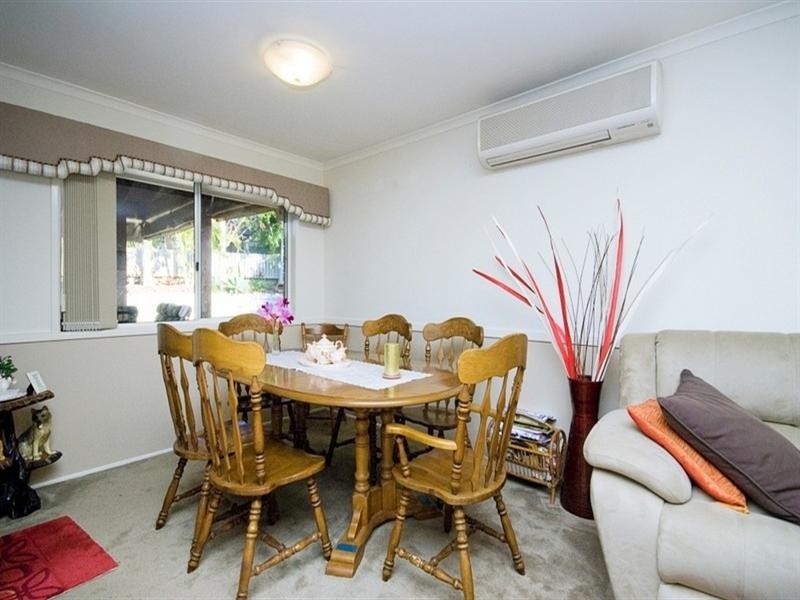 10 Selangor Court, Tanah Merah QLD 4128