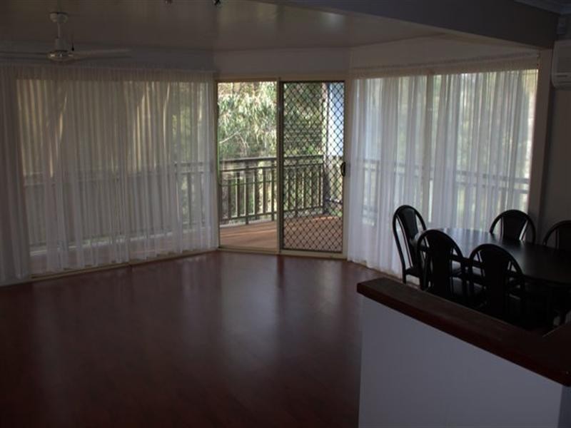 80 Lake Road, Slacks Creek QLD 4127