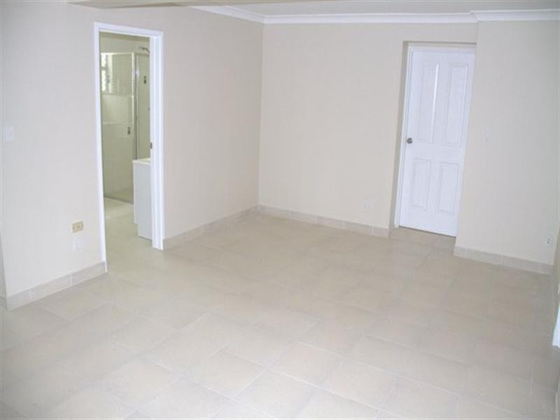 80 Lake Road, Slacks Creek QLD 4127