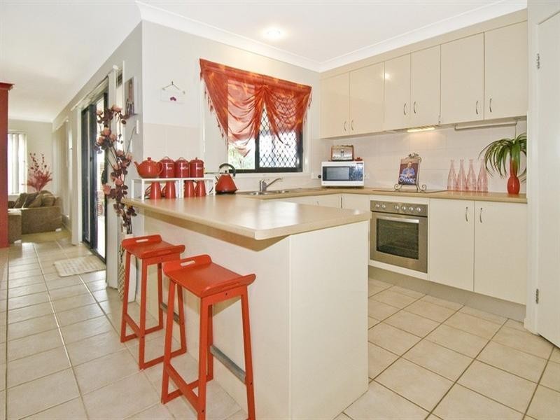Crestmead QLD 4132