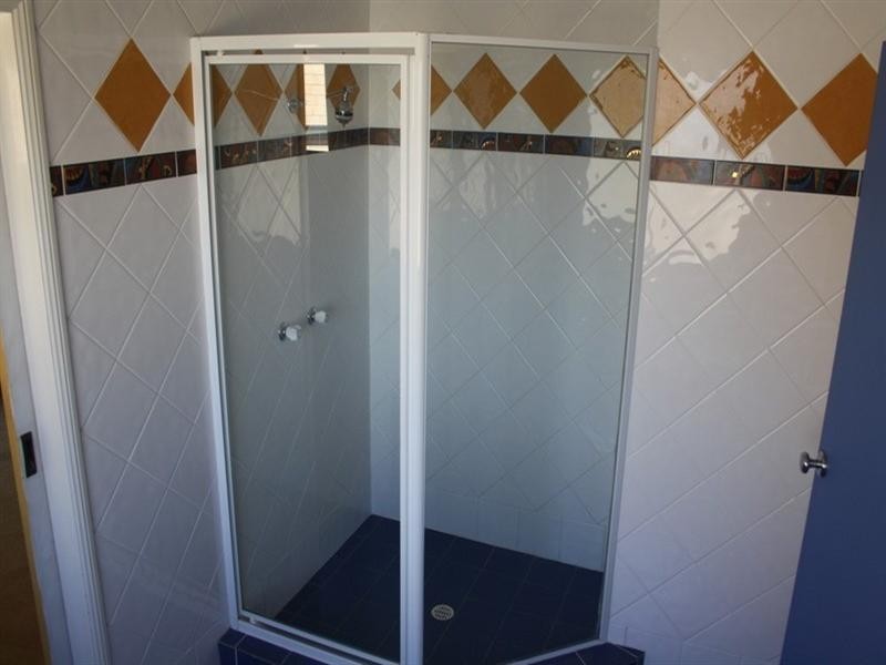 36 Lucy Drive, Edens Landing QLD 4207