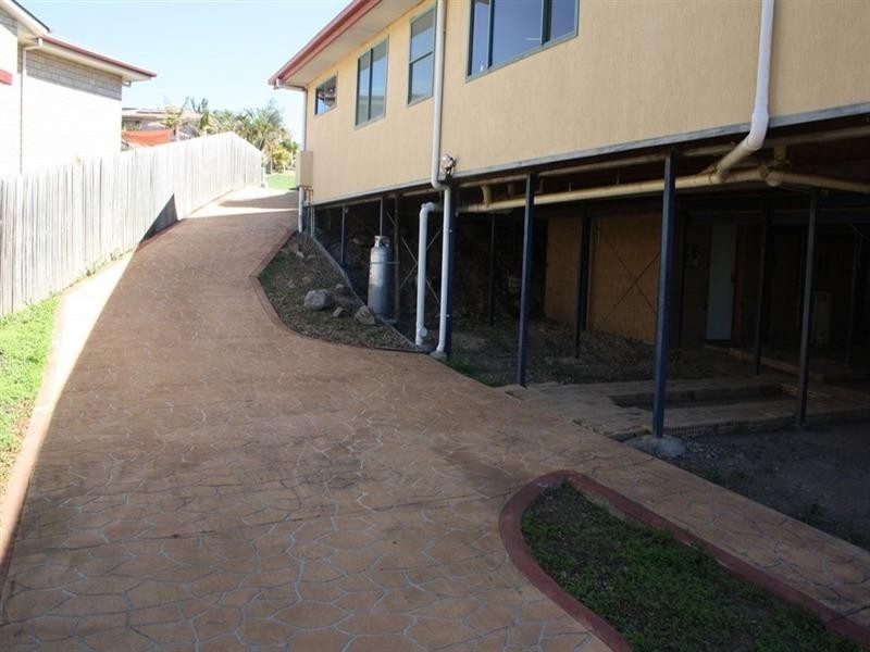 36 Lucy Drive, Edens Landing QLD 4207