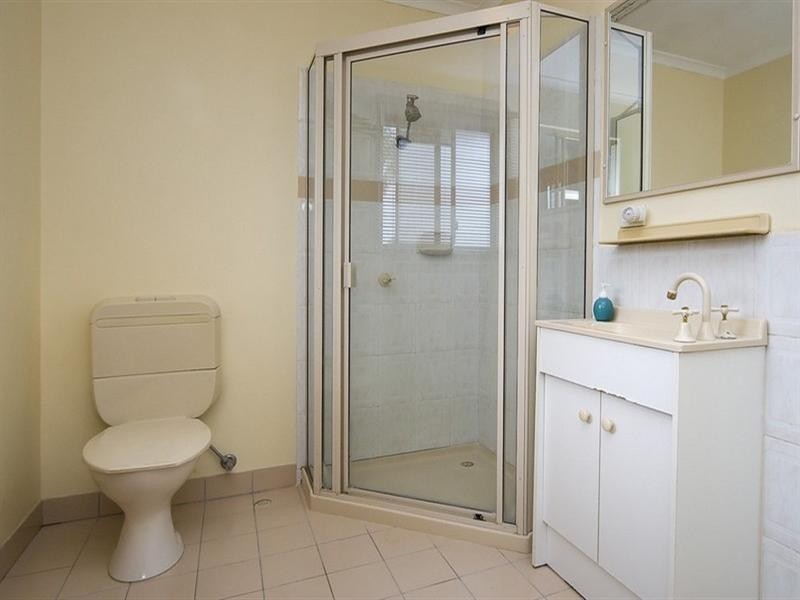 70 Coleman Crescent, Springwood QLD 4127
