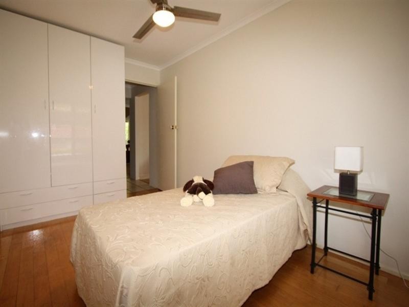 13 Delilah Street, Springwood QLD 4127