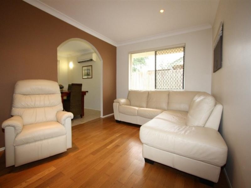 13 Delilah Street, Springwood QLD 4127