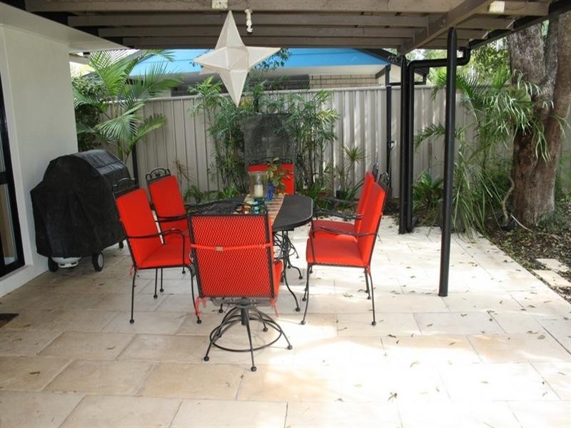 8 Sopwith Street, Loganholme QLD 4129