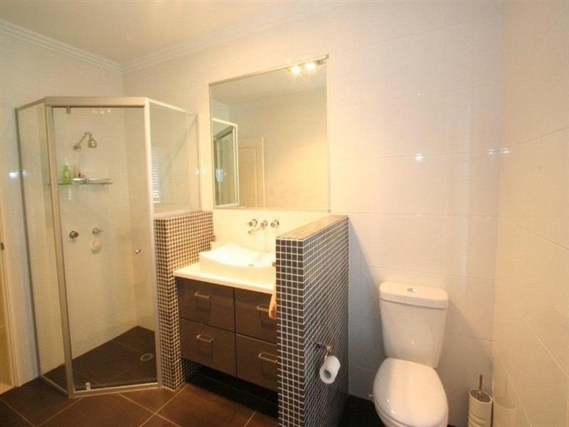 2/104-106 Dennis Road, Springwood QLD 4127