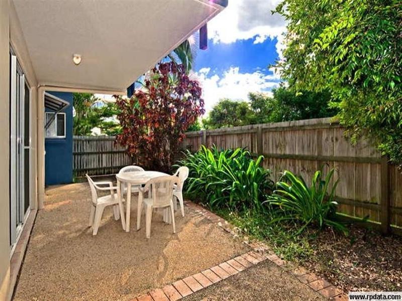 33/44 University Drive, Meadowbrook QLD 4131