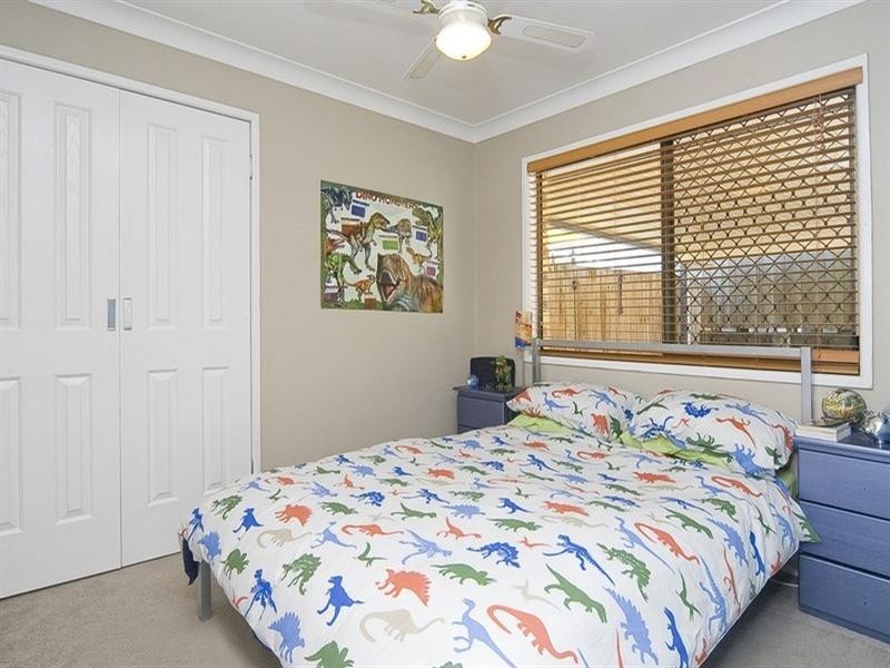 12 Jilbard Drive, Springwood QLD 4127