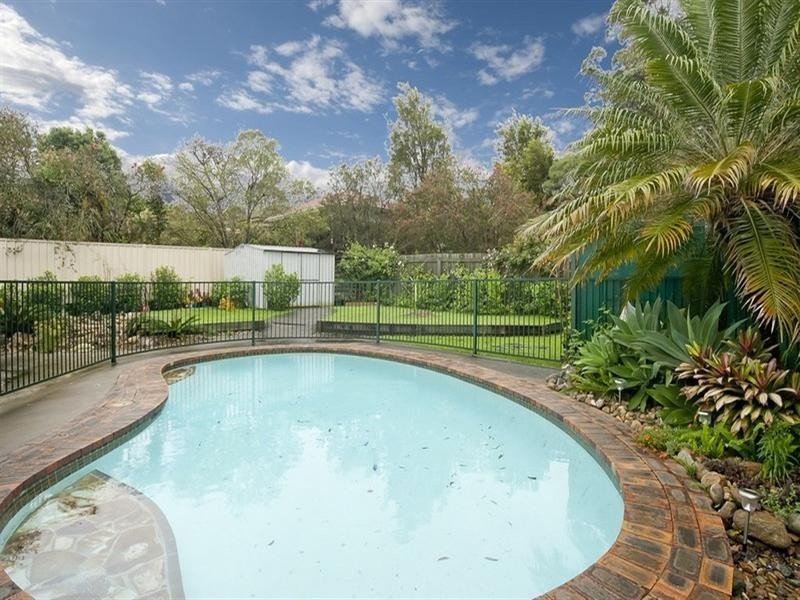 23 Petringa Crescent, Springwood QLD 4127