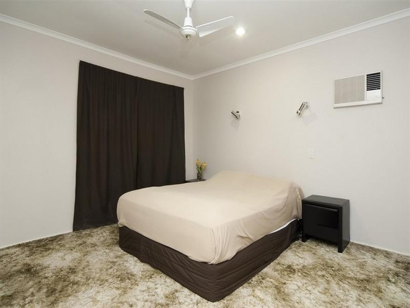 23 Petringa Crescent, Springwood QLD 4127