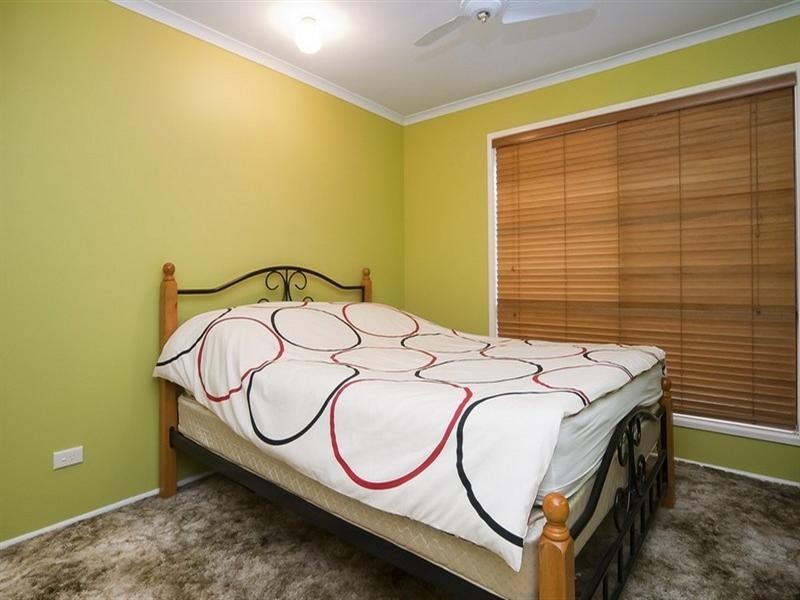 23 Petringa Crescent, Springwood QLD 4127